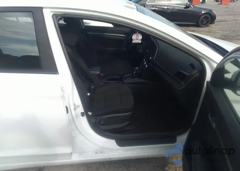 2019 Hyundai Elantra Se z USA, uszkodzony, nr VIN 5NPD74LF5KH471989